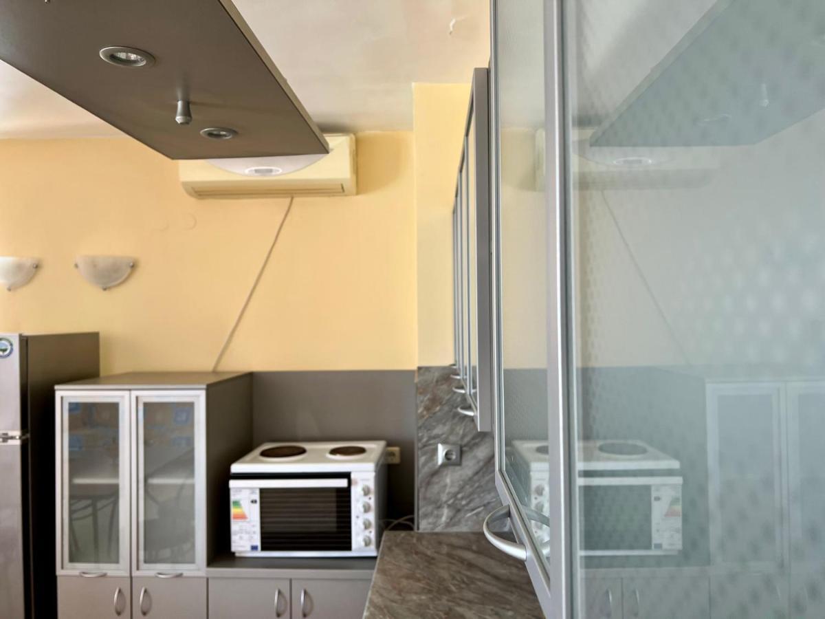 Private One-Bedroom Apartment With Balcony In Sozopol By Flat Mаnаger 외부 사진