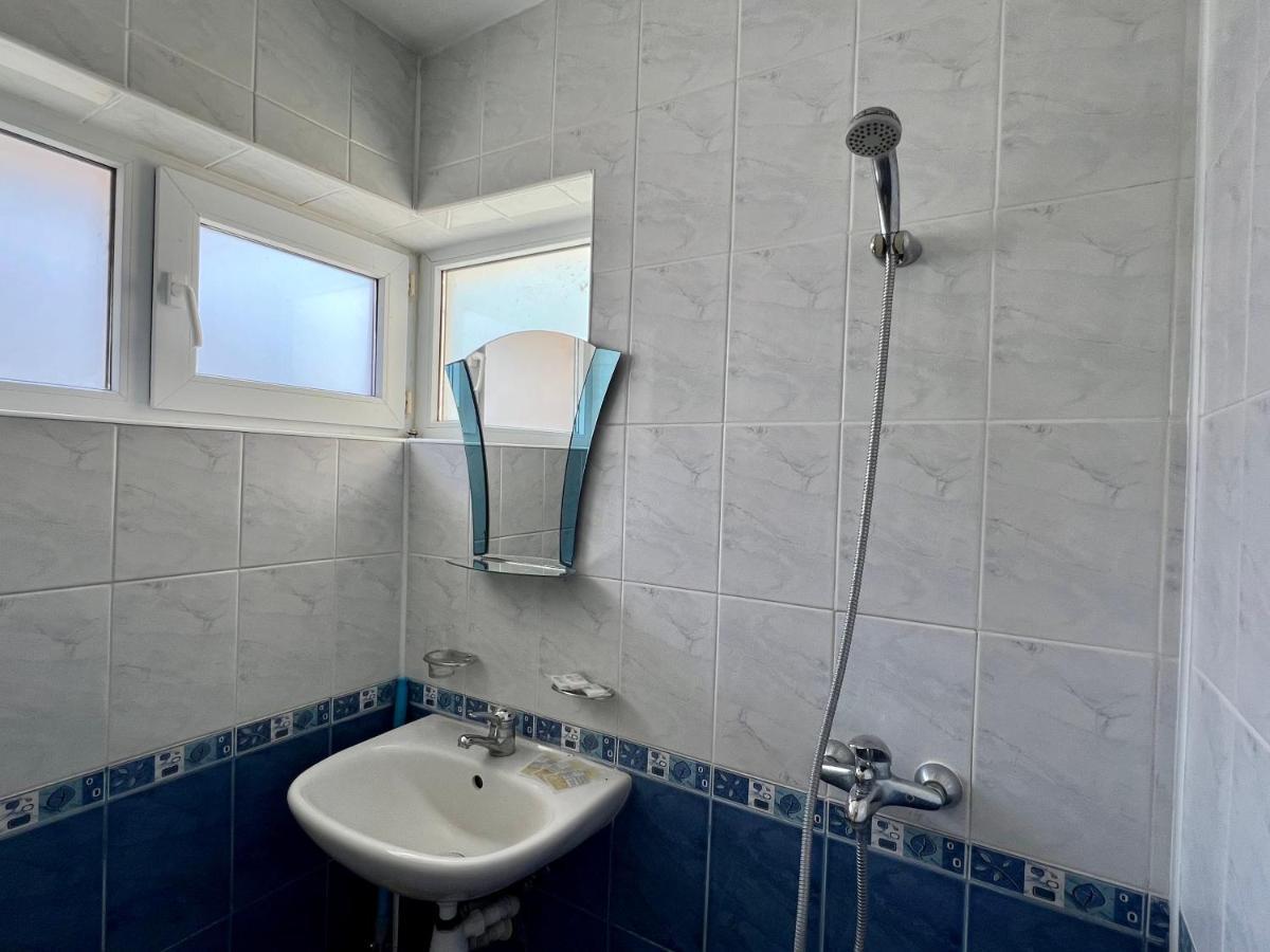 Private One-Bedroom Apartment With Balcony In Sozopol By Flat Mаnаger 외부 사진